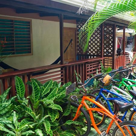 Hostal Cecilia Puerto Viejo de Talamanca 外观 照片